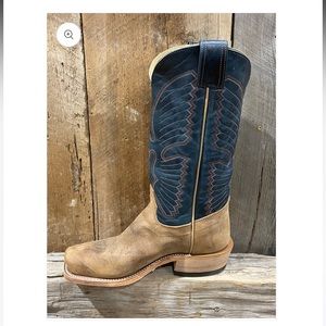 Olathe Mens cowboy boots. Brand new in box. 13